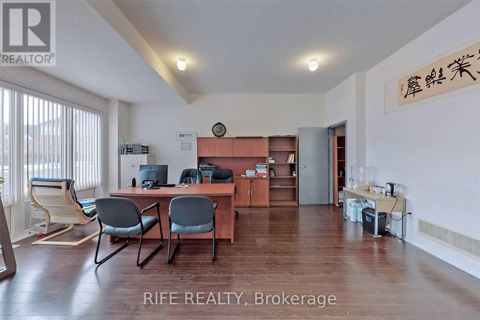 81 Old Kennedy Road, Markham, Ontario  L3R 2M3 - Photo 4 - N12292884