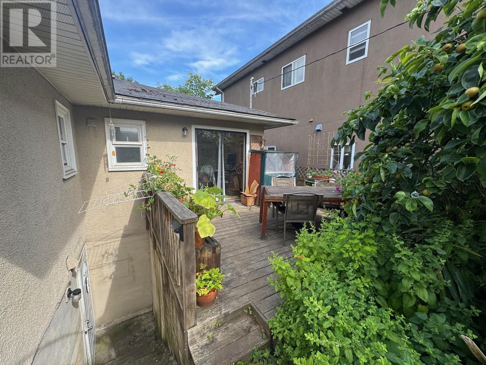 5569 Culloden Street, Vancouver, British Columbia  V5W 3R9 - Photo 12 - R3027776