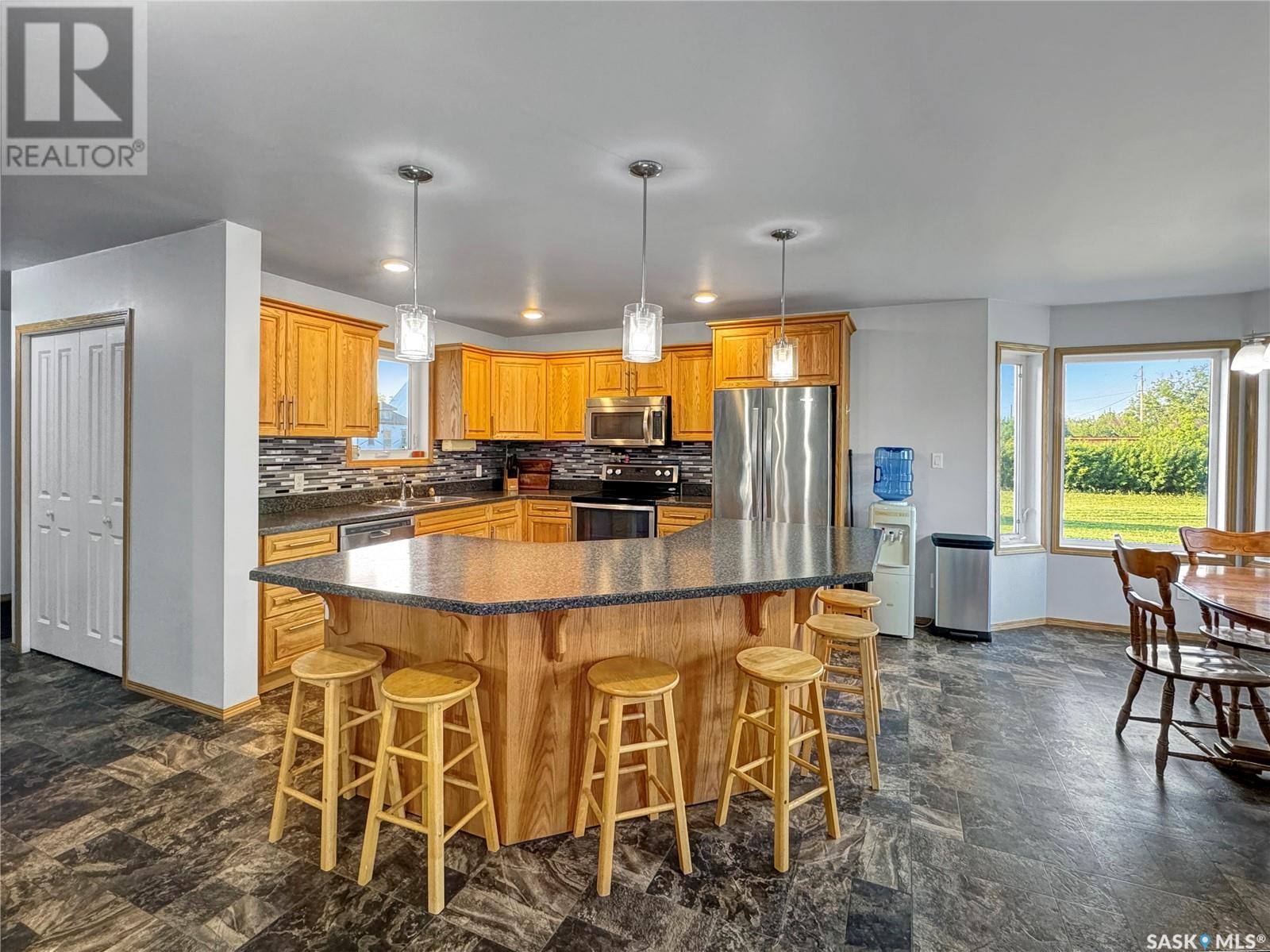 Property at 19 Elm STREET image 2