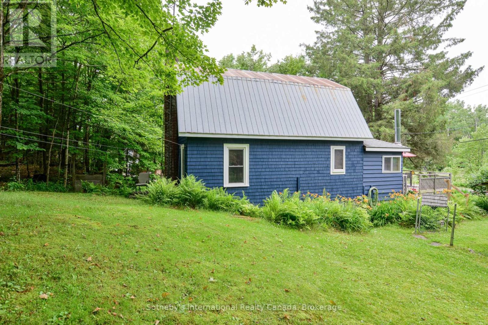 1079 Hewlitt Road, Muskoka Lakes, Ontario  P1L 1X4 - Photo 4 - X12292958