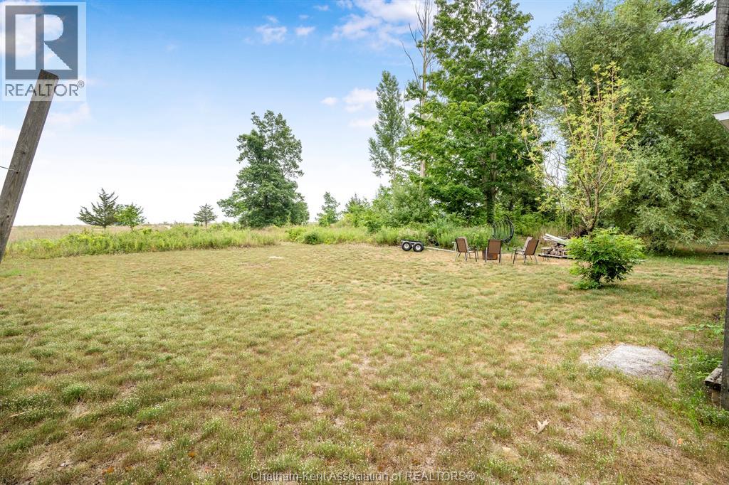 17386 Lakeshore Road, Rondeau Park, Ontario  N0P 1X0 - Photo 23 - 25017864