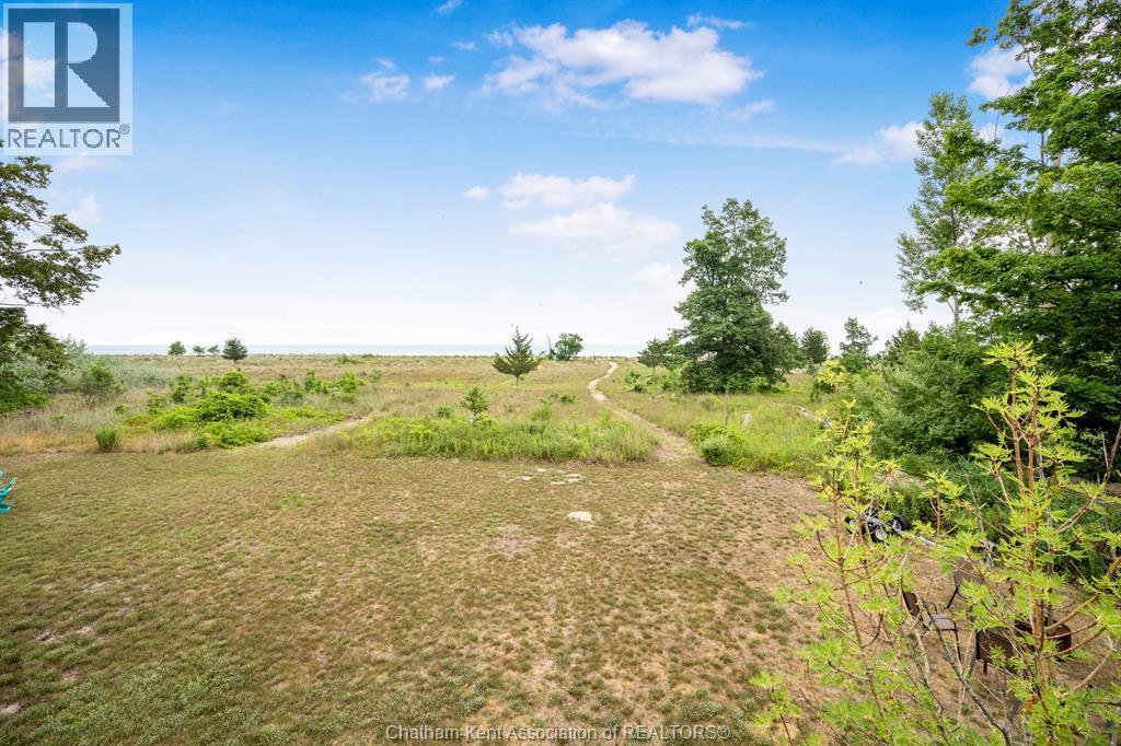 17386 Lakeshore Road, Rondeau Park, Ontario  N0P 1X0 - Photo 29 - 25017864