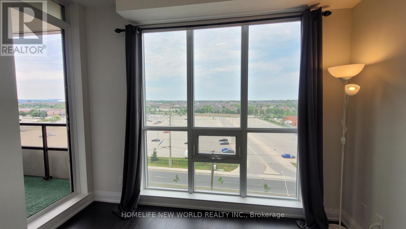 Property at 810 - 9582 MARKHAM ROAD image 4