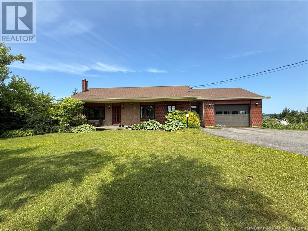 105 Route 305, Haut-Lamèque, New Brunswick  E8T 3M1 - Photo 1 - NB117759