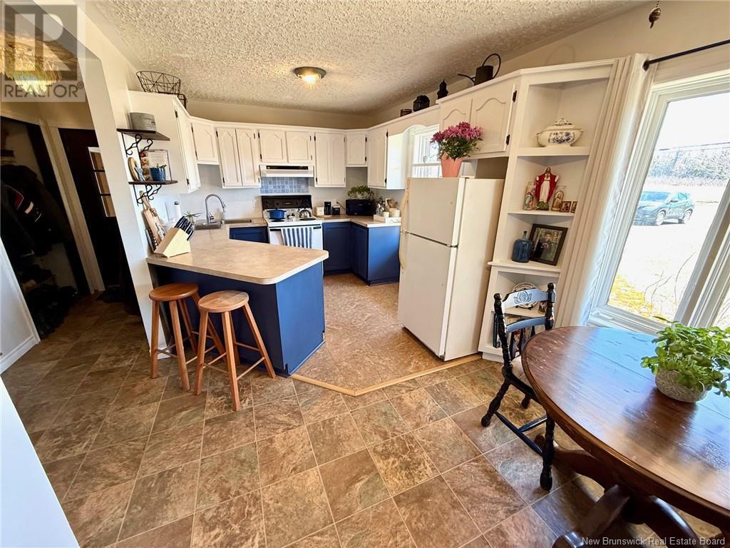 105 Route 305, Haut-Lamèque, New Brunswick  E8T 3M1 - Photo 15 - NB117759