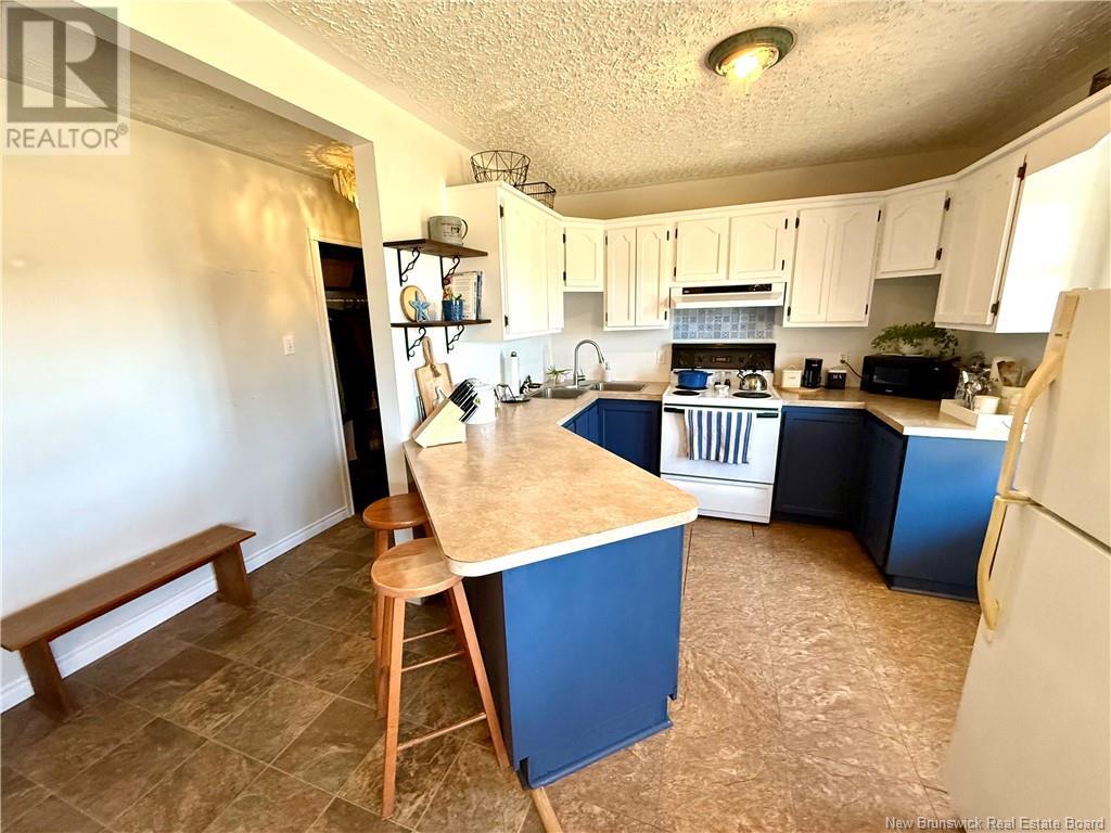 105 Route 305, Haut-Lamèque, New Brunswick  E8T 3M1 - Photo 18 - NB117759