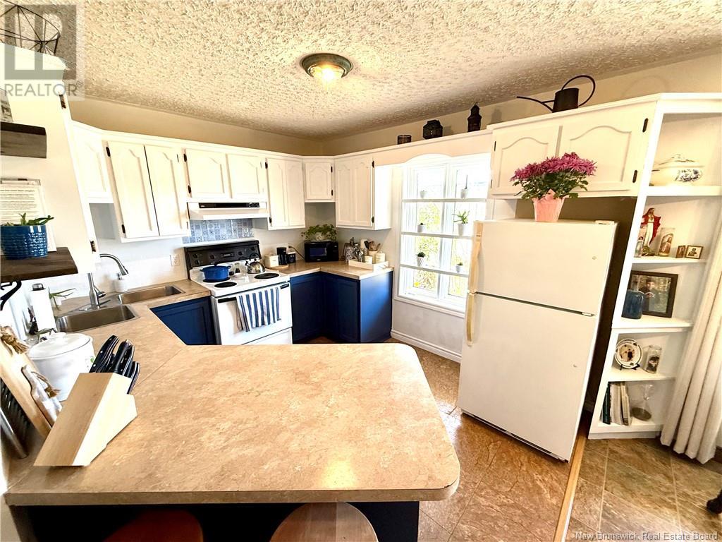 105 Route 305, Haut-Lamèque, New Brunswick  E8T 3M1 - Photo 17 - NB117759