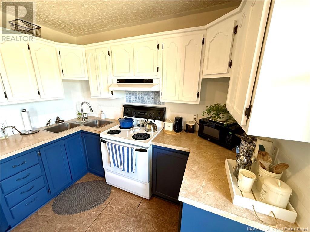 105 Route 305, Haut-Lamèque, New Brunswick  E8T 3M1 - Photo 20 - NB117759