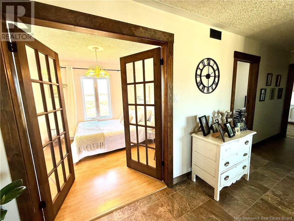 105 Route 305, Haut-Lamèque, New Brunswick  E8T 3M1 - Photo 36 - NB117759