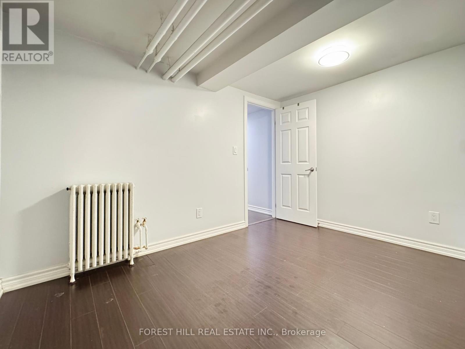 Bsmt - 64 Lansdowne Avenue, Toronto, Ontario M6K 2V9 - Photo 7 - W12292922