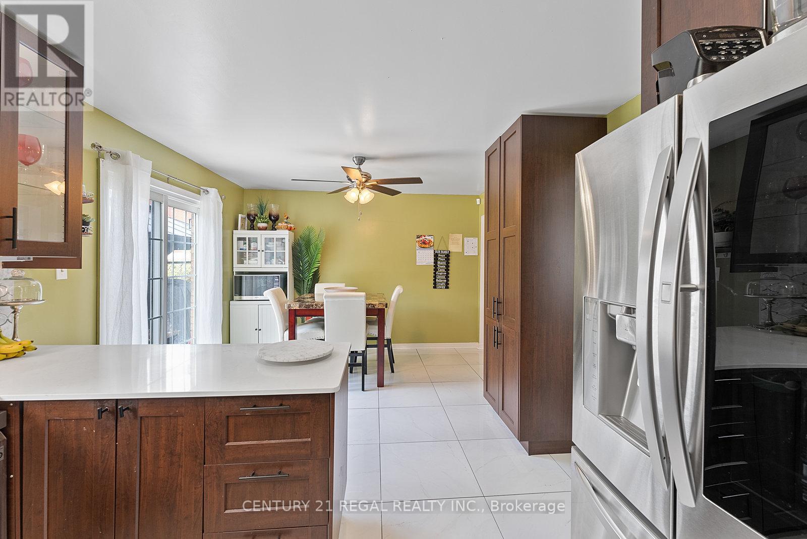 97 Hinchley Wood Grove, Brampton, Ontario  L6V 4J1 - Photo 19 - W12292933
