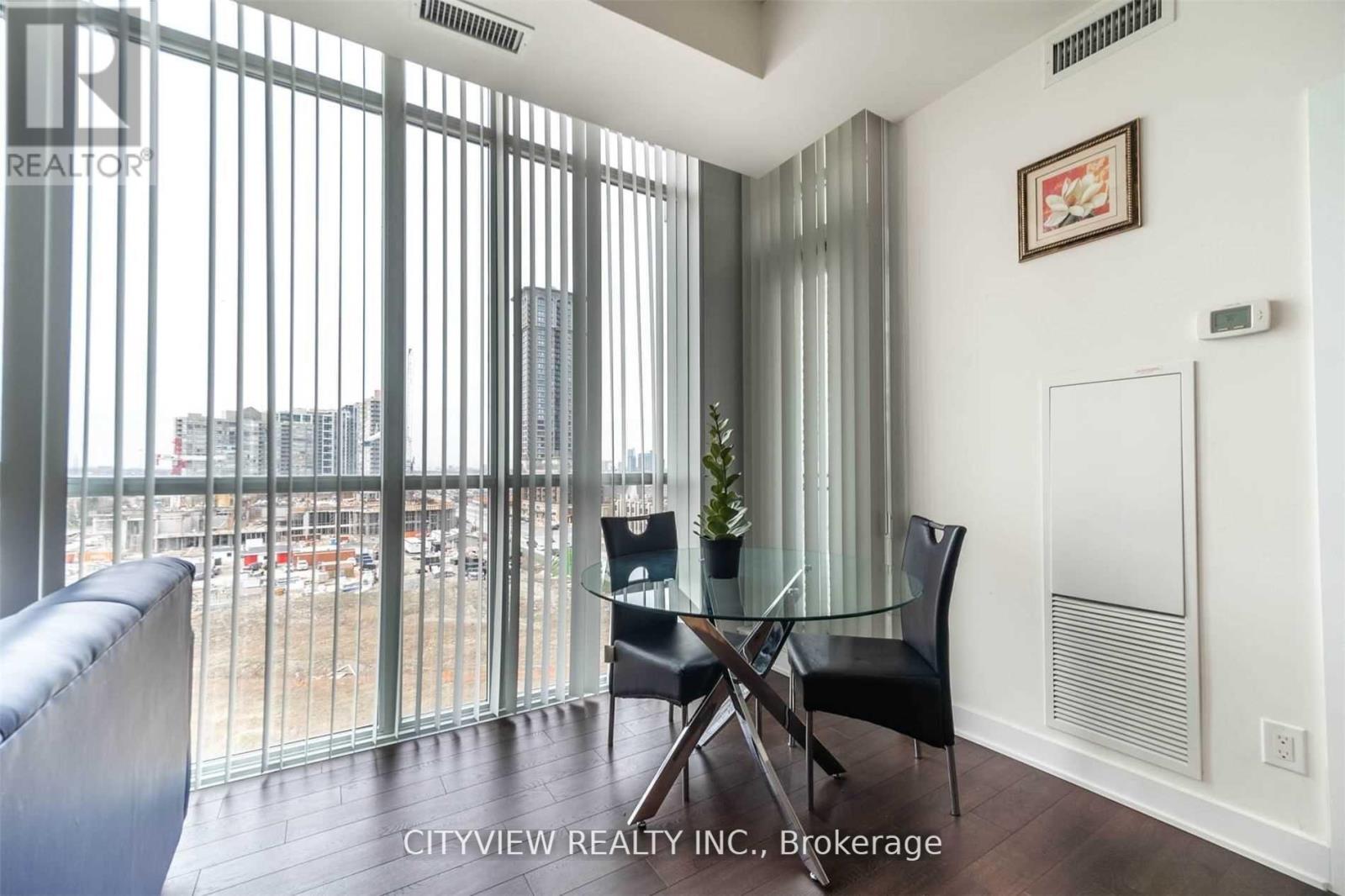 707 - 4099 Brickstone Mews, Mississauga, Ontario  L5B 0H3 - Photo 11 - W12292948