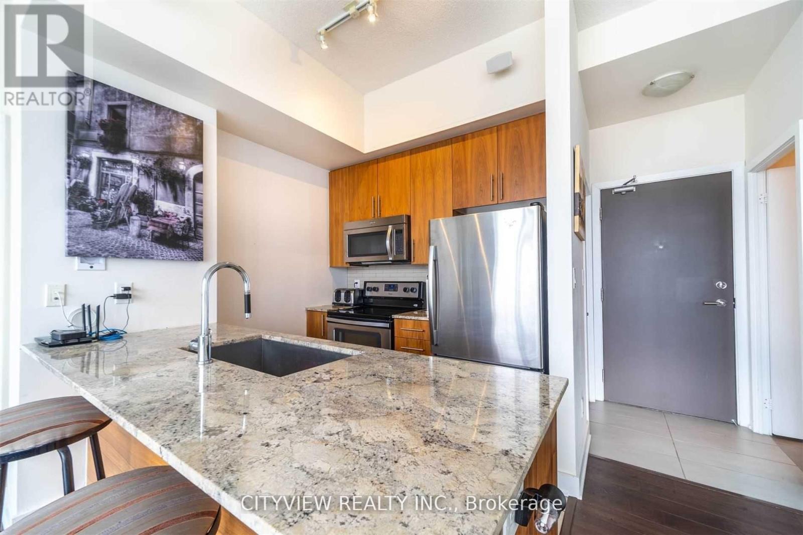 707 - 4099 Brickstone Mews, Mississauga, Ontario  L5B 0H3 - Photo 4 - W12292948