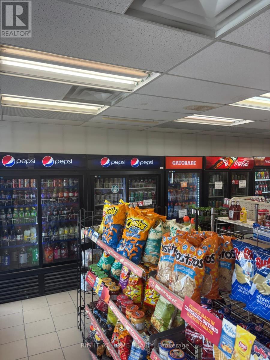 4205 Huron Church Line, Lasalle, Ontario  N9H 1H2 - Photo 18 - X12292937