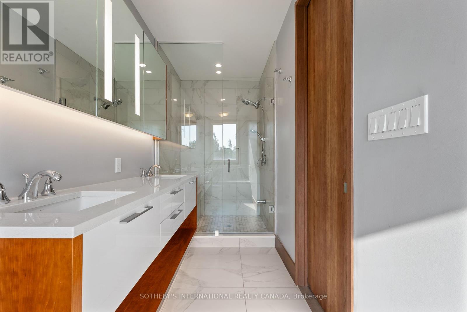 28a Twenty First Street, Toronto (Long Branch), Ontario  M8V 3L7 - Photo 21 - W12292775