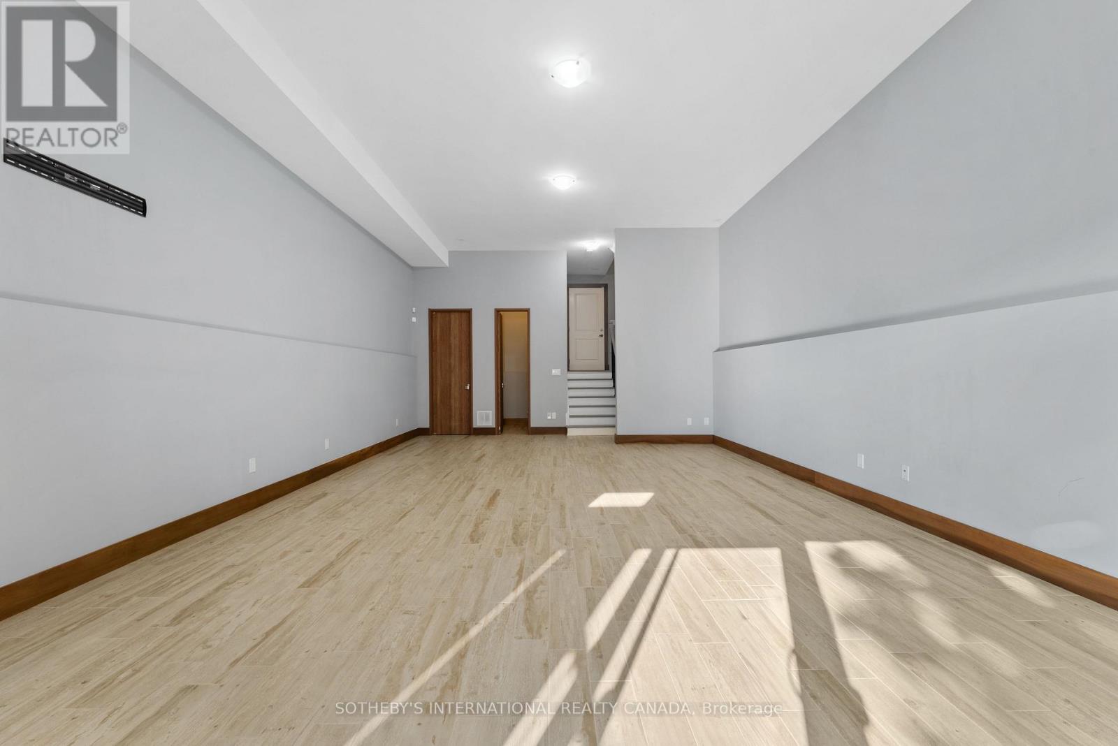 28a Twenty First Street, Toronto (Long Branch), Ontario  M8V 3L7 - Photo 31 - W12292775