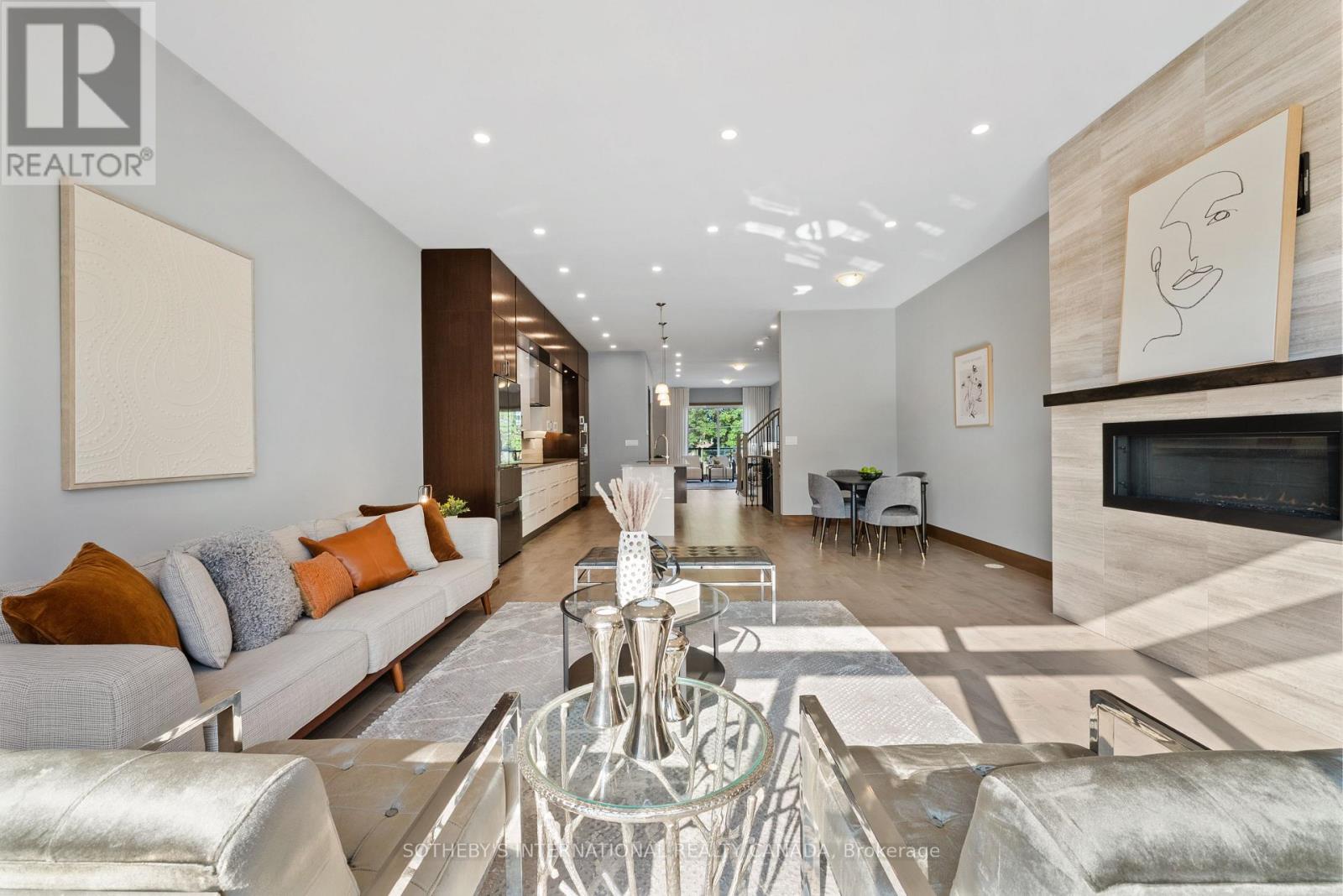 28a Twenty First Street, Toronto (Long Branch), Ontario  M8V 3L7 - Photo 16 - W12292775