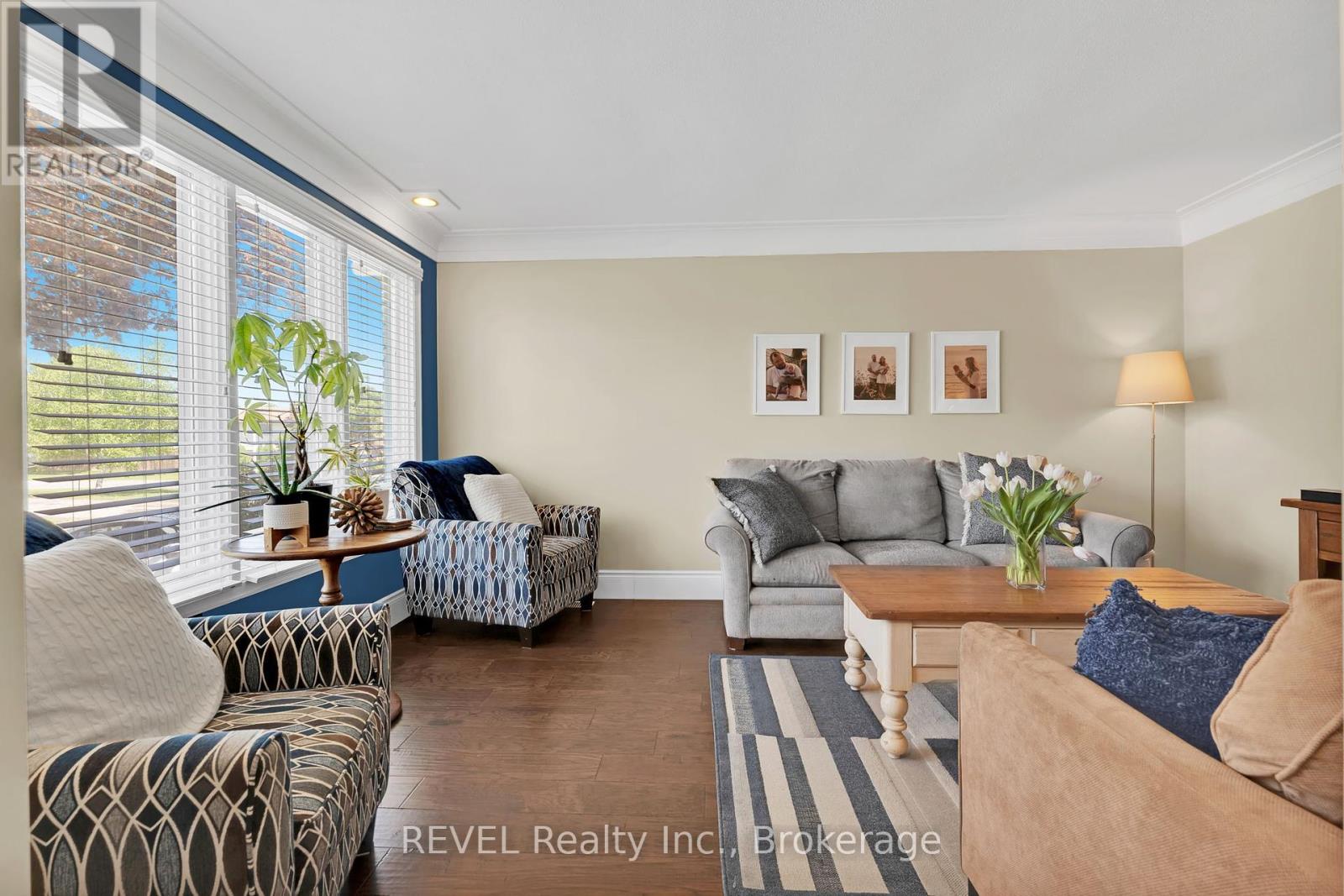 Property at 120 ROYAL OAK DRIVE image 4