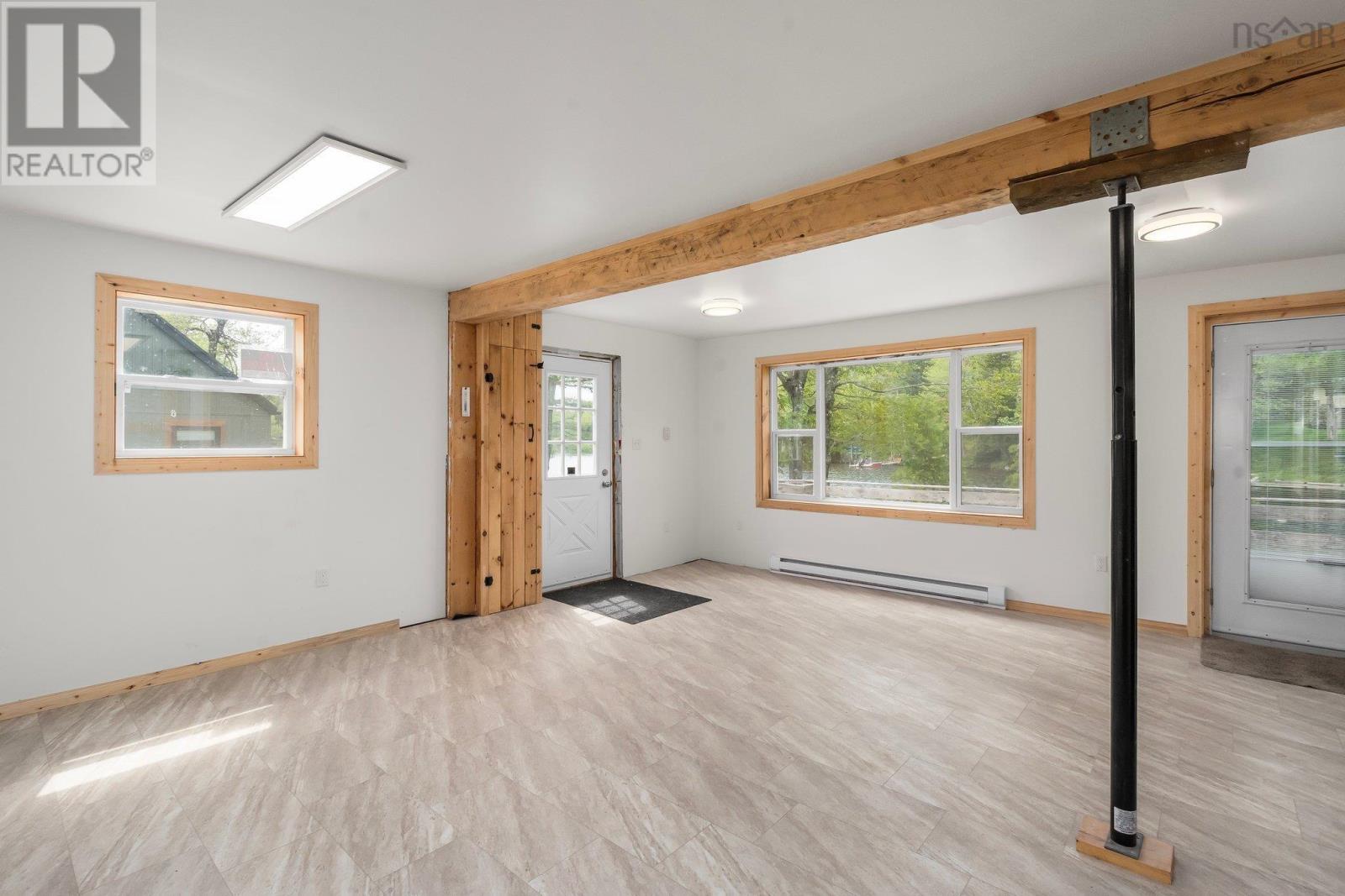 19 Cove Road, Mount Uniacke, Nova Scotia  B0N 1Z0 - Photo 6 - 202514341