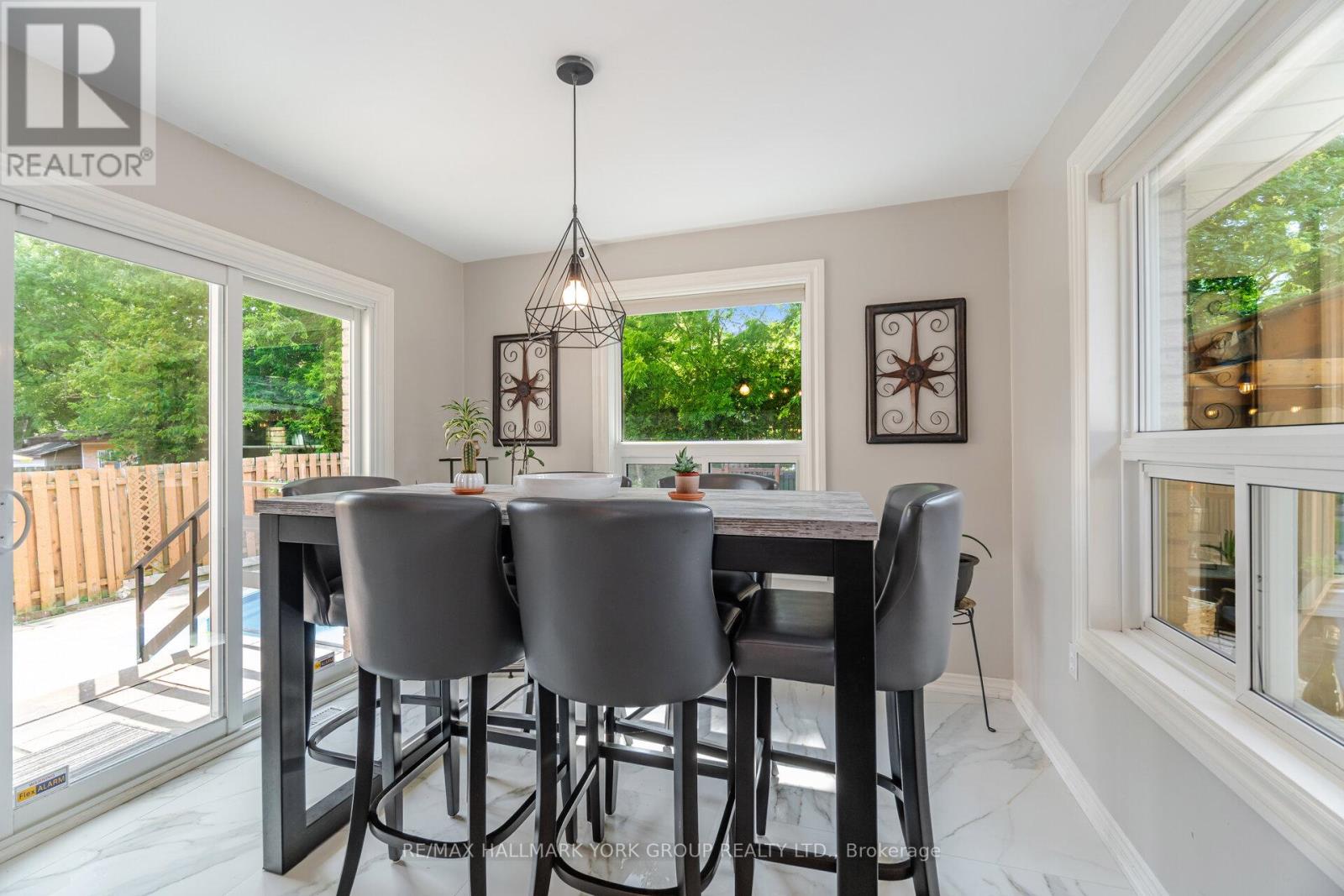 96 Townsend Avenue, Bradford West Gwillimbury, Ontario  L3Z 1Y1 - Photo 15 - N12292995