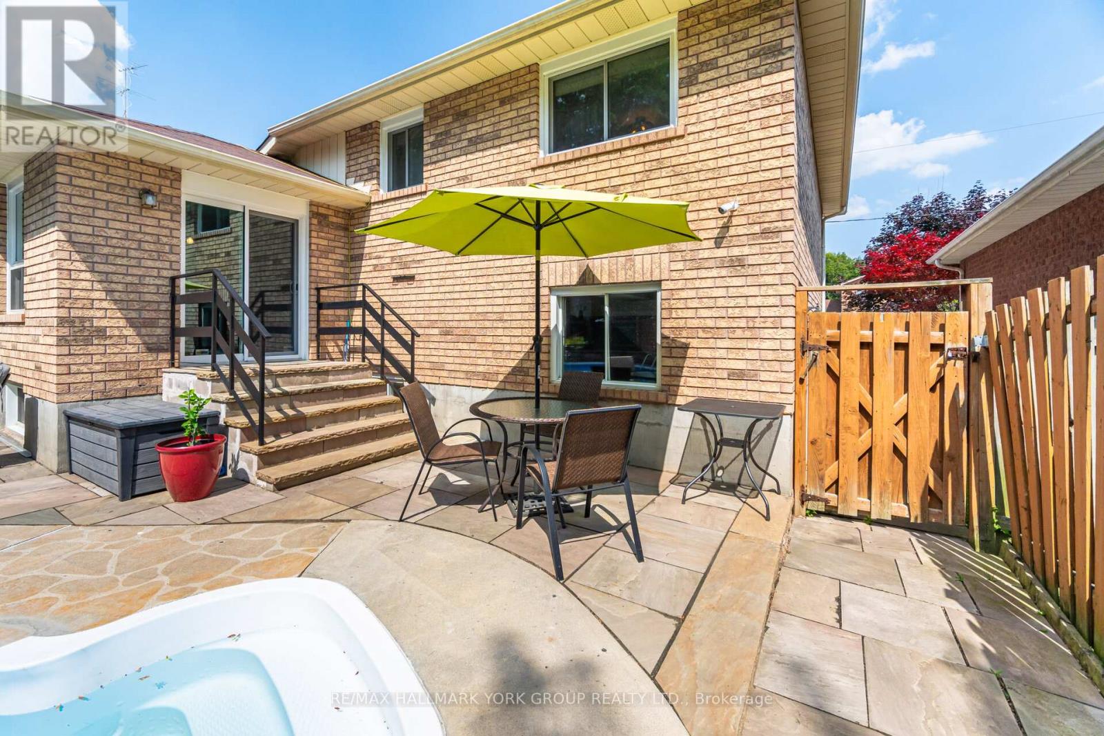 96 Townsend Avenue, Bradford West Gwillimbury, Ontario  L3Z 1Y1 - Photo 33 - N12292995