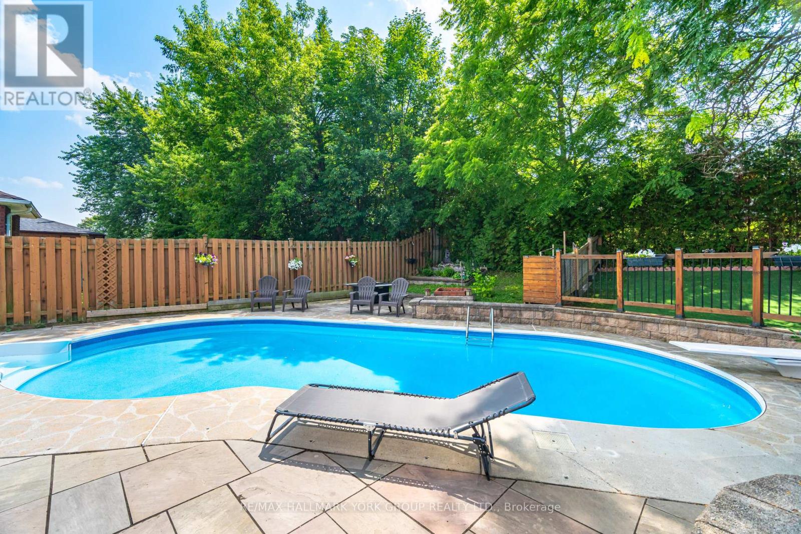 96 Townsend Avenue, Bradford West Gwillimbury, Ontario  L3Z 1Y1 - Photo 35 - N12292995
