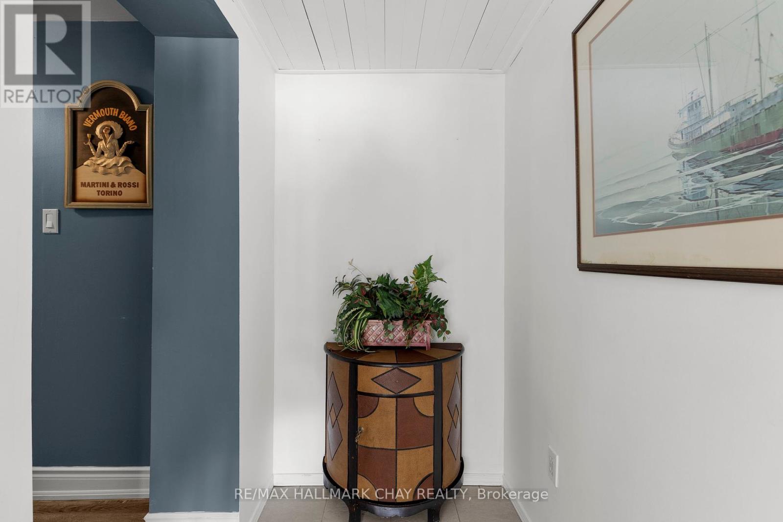 Property at 3194 SHOREVIEW DRIVE image 5