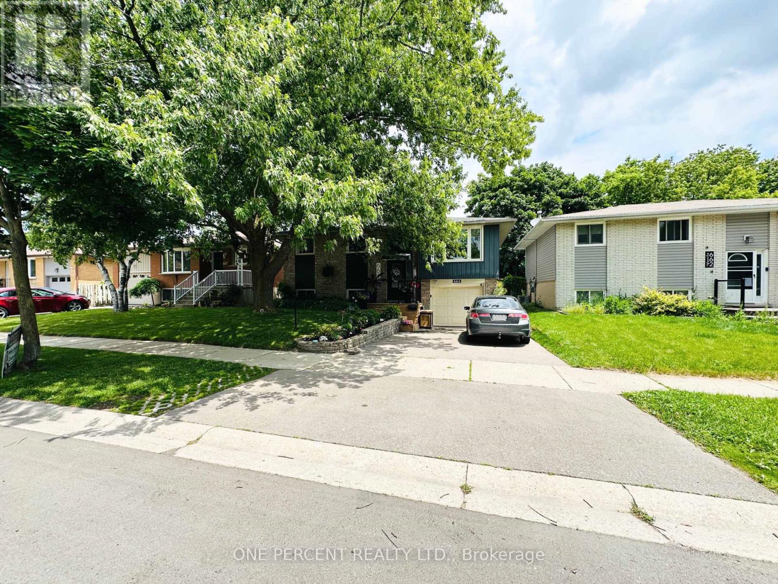 Property at 664 HIGHPOINT AVENUE image 2