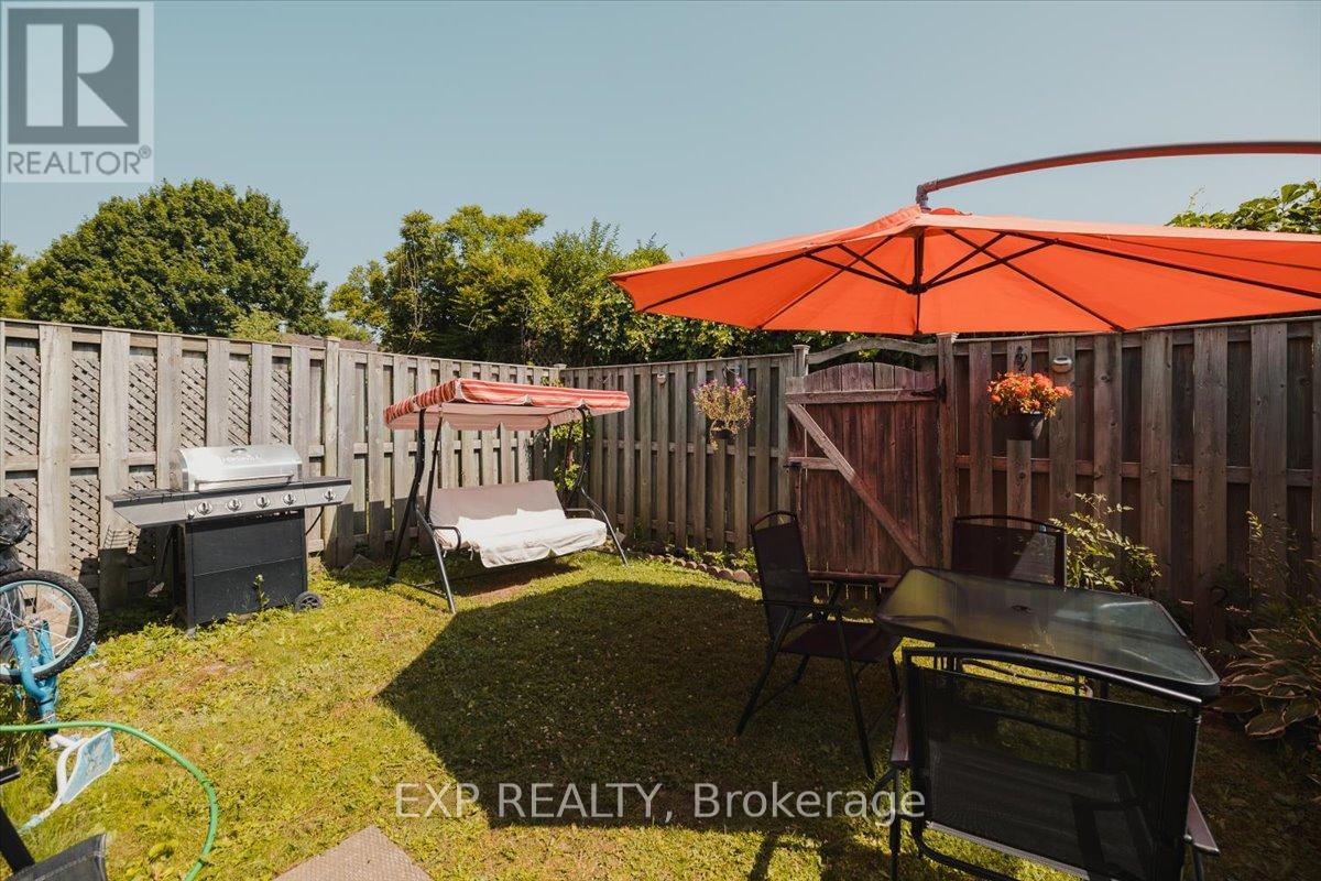 14 - 300 Traynor Avenue, Kitchener, Ontario N2C 2J1 - Photo 16 - X12293012