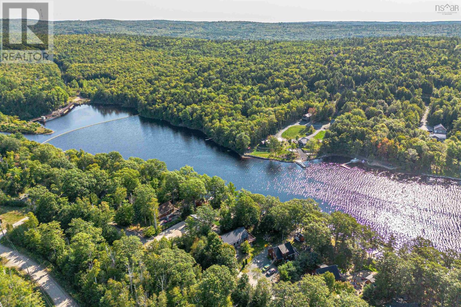 102 Canyon Point Road, Vaughan, Nova Scotia  B0N 2T0 - Photo 4 - 202511050