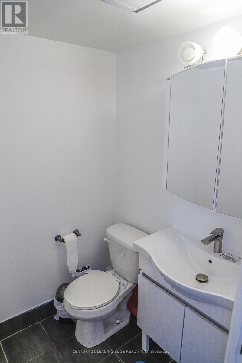 617 - 10 Edgecliff Golfway, Toronto, Ontario  M3C 3A3 - Photo 23 - C12289198