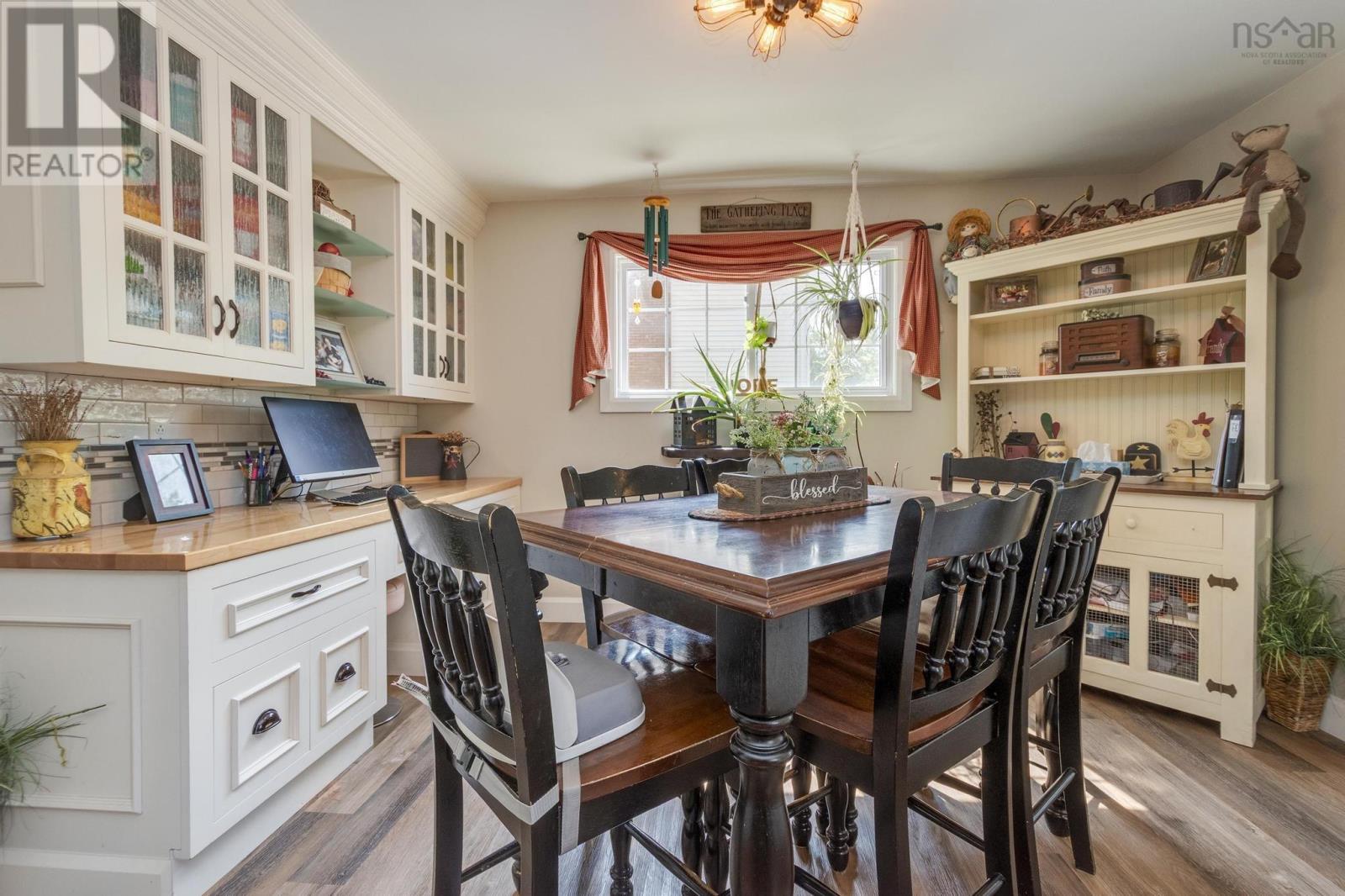 51 Weir Avenue, Stellarton, Nova Scotia  B0K 1S0 - Photo 11 - 202518017