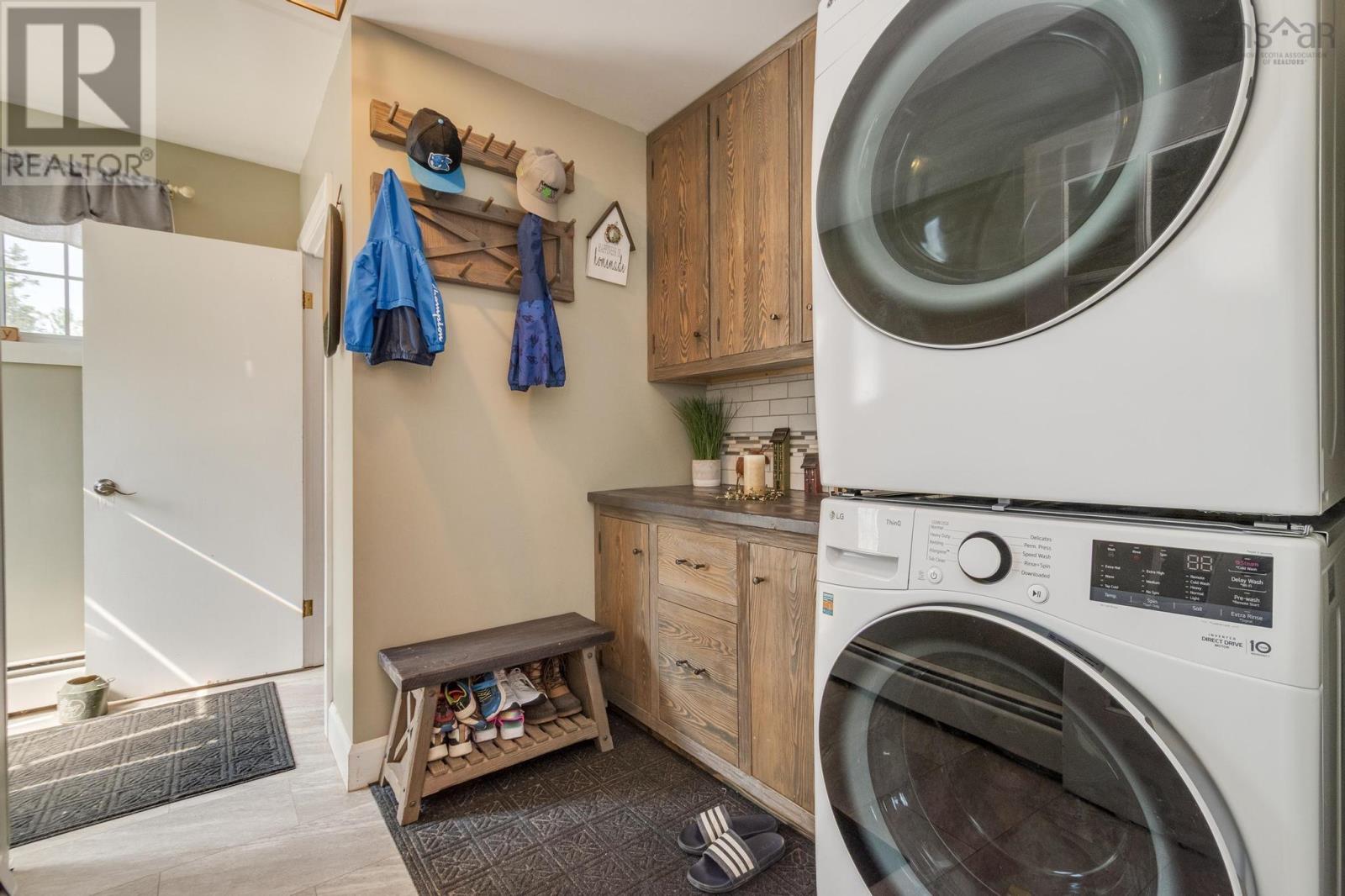 51 Weir Avenue, Stellarton, Nova Scotia  B0K 1S0 - Photo 34 - 202518017