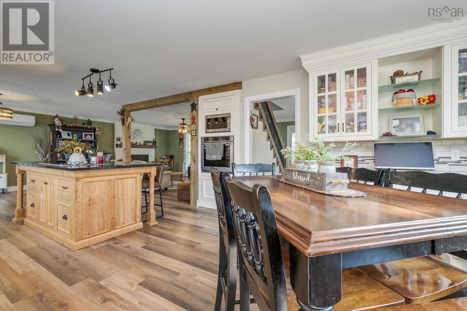 51 Weir Avenue, Stellarton, Nova Scotia  B0K 1S0 - Photo 9 - 202518017