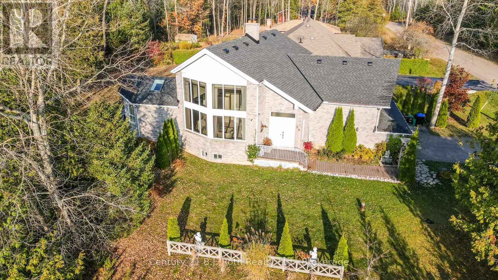 20 GRANT AVENUE, tiny, Ontario