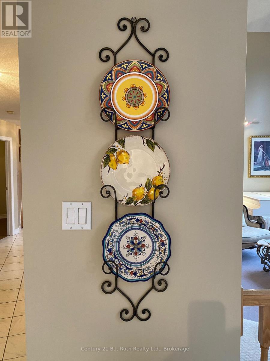 20 Grant Avenue, Tiny, Ontario  L0L 1P1 - Photo 25 - S12246930