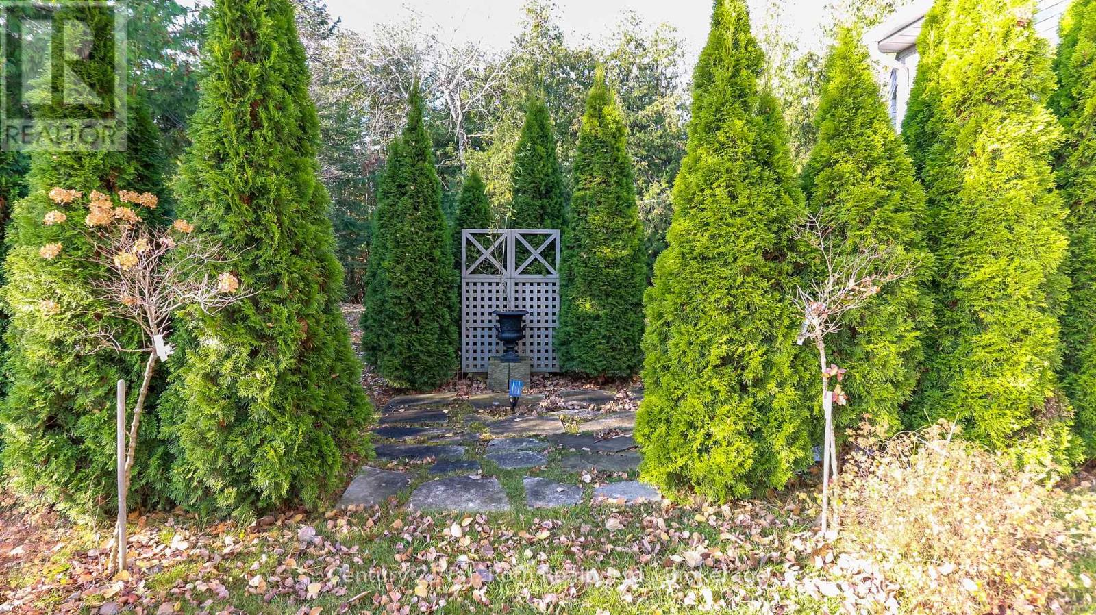 20 Grant Avenue, Tiny, Ontario  L0L 1P1 - Photo 34 - S12246930