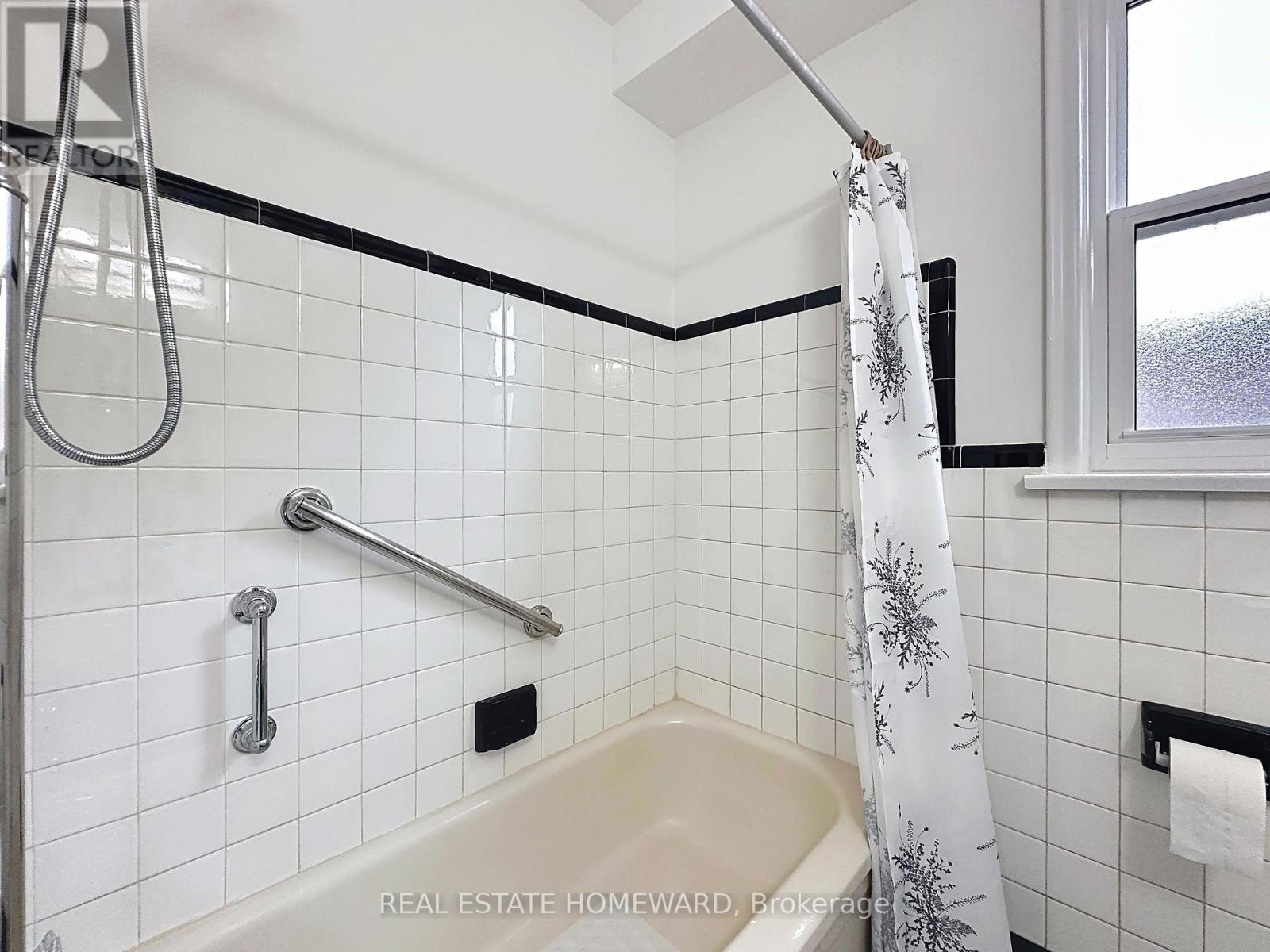 55 Emmeline Crescent, Toronto, Ontario  M1S 1L1 - Photo 15 - E12293065