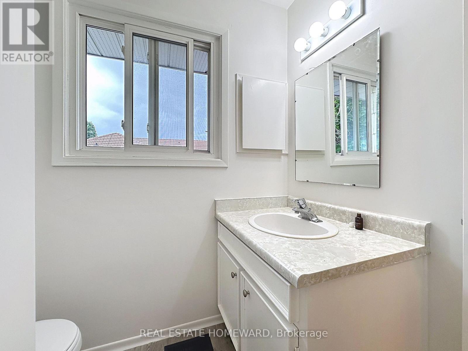 55 Emmeline Crescent, Toronto, Ontario  M1S 1L1 - Photo 19 - E12293065