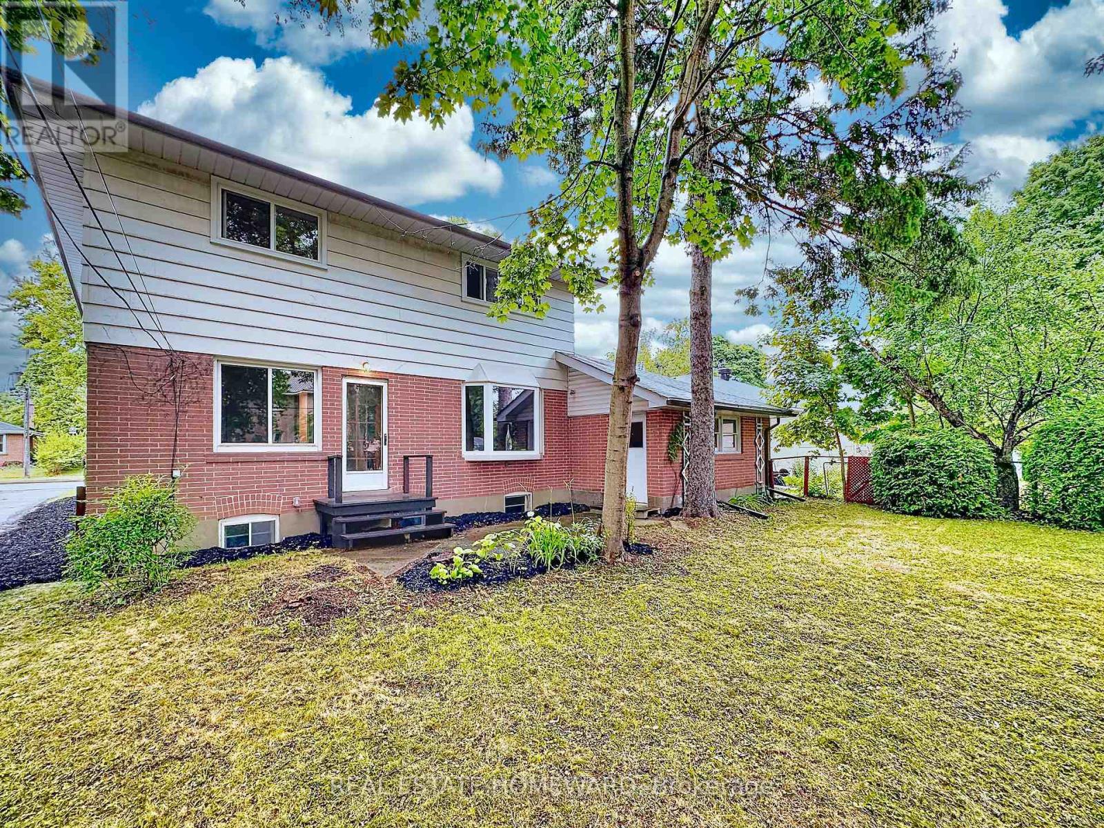 55 Emmeline Crescent, Toronto, Ontario  M1S 1L1 - Photo 36 - E12293065