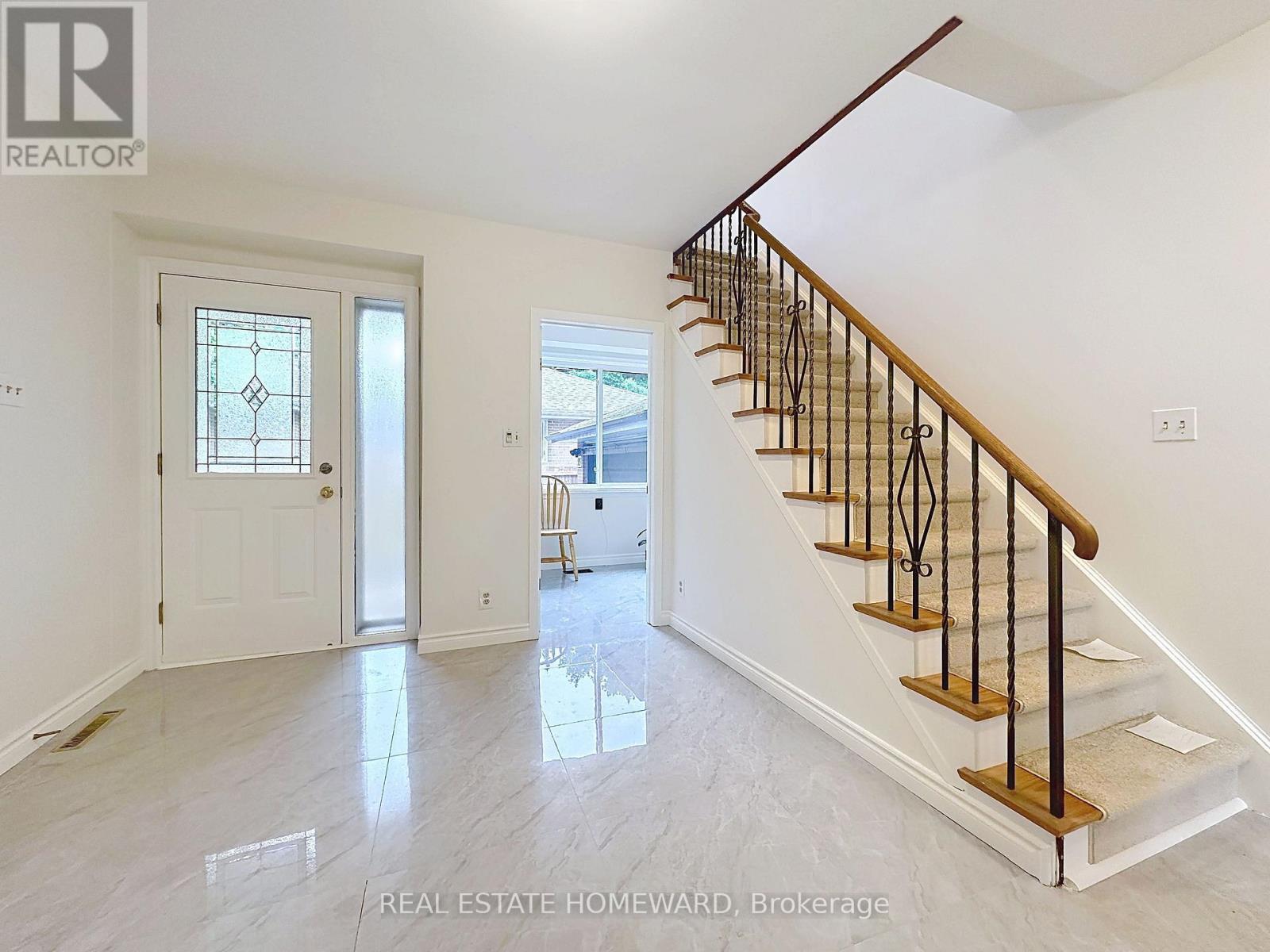 55 Emmeline Crescent, Toronto, Ontario  M1S 1L1 - Photo 7 - E12293065