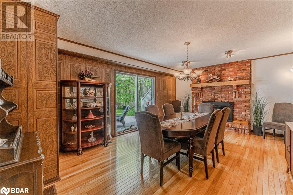 Property at 102 TUDHOPE Boulevard image 4