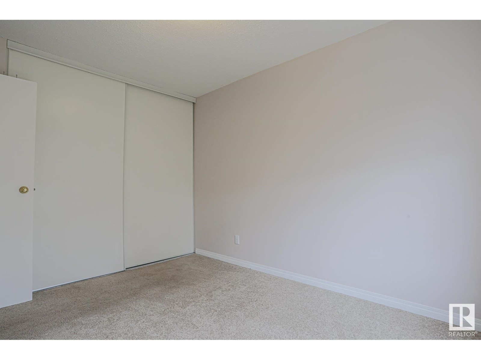 606 Saddleback Rd Nw, Edmonton, Alberta  T6J 4Z3 - Photo 22 - E4448475