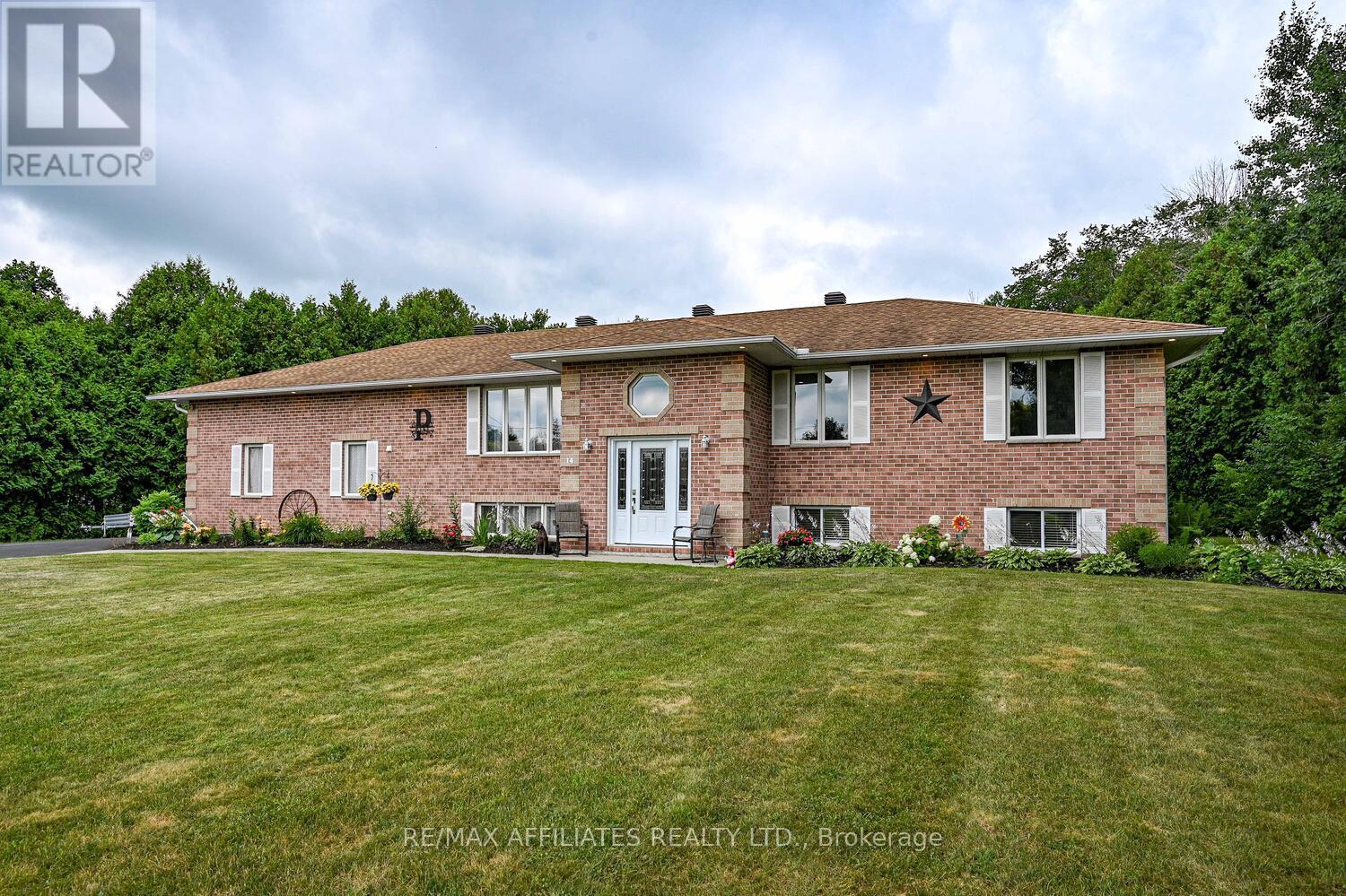 Property at 14 SOUTH POINT DRIVE image 1