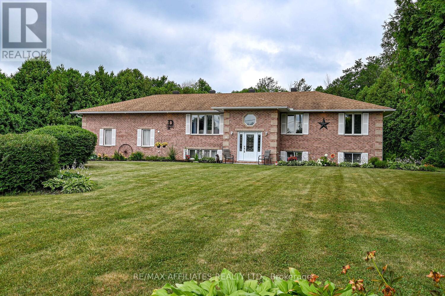 Property at 14 SOUTH POINT DRIVE image 2