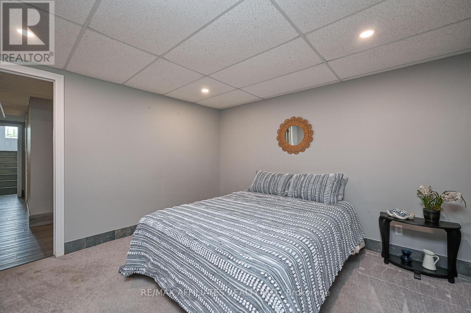 14 South Point Drive, Rideau Lakes, Ontario  K7A 4S5 - Photo 40 - X12293114