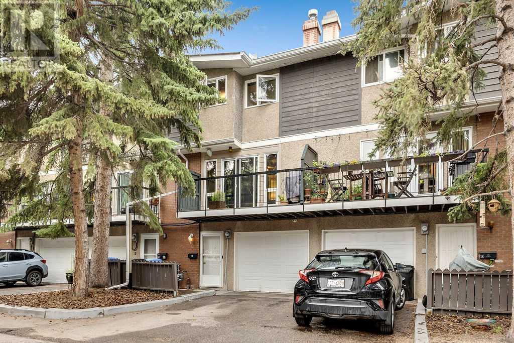Property at 19, 643 4 Avenue NE image 1