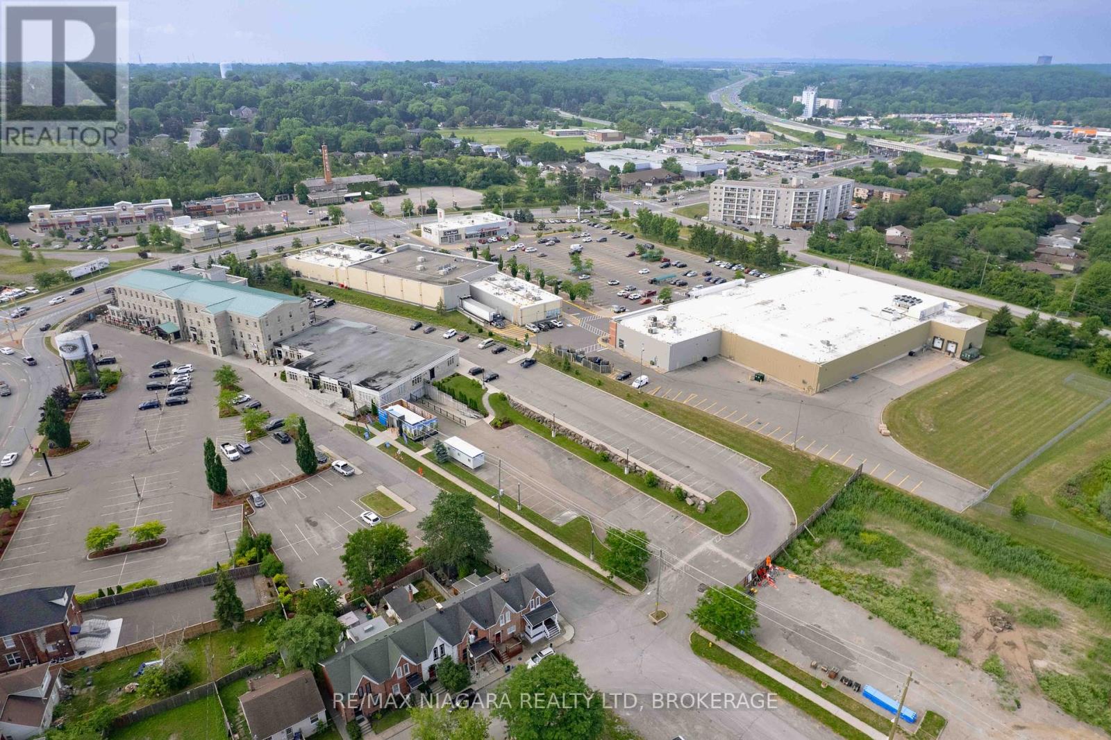 6 Almond Street, St. Catharines, Ontario  L2T 1E7 - Photo 40 - X12293117