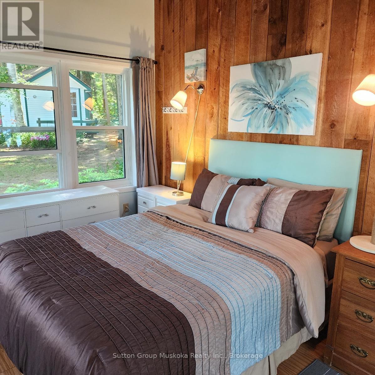 1060 - 6 Seabreeze Road, Lake Of Bays, Ontario  P0A 1H0 - Photo 14 - X12293118