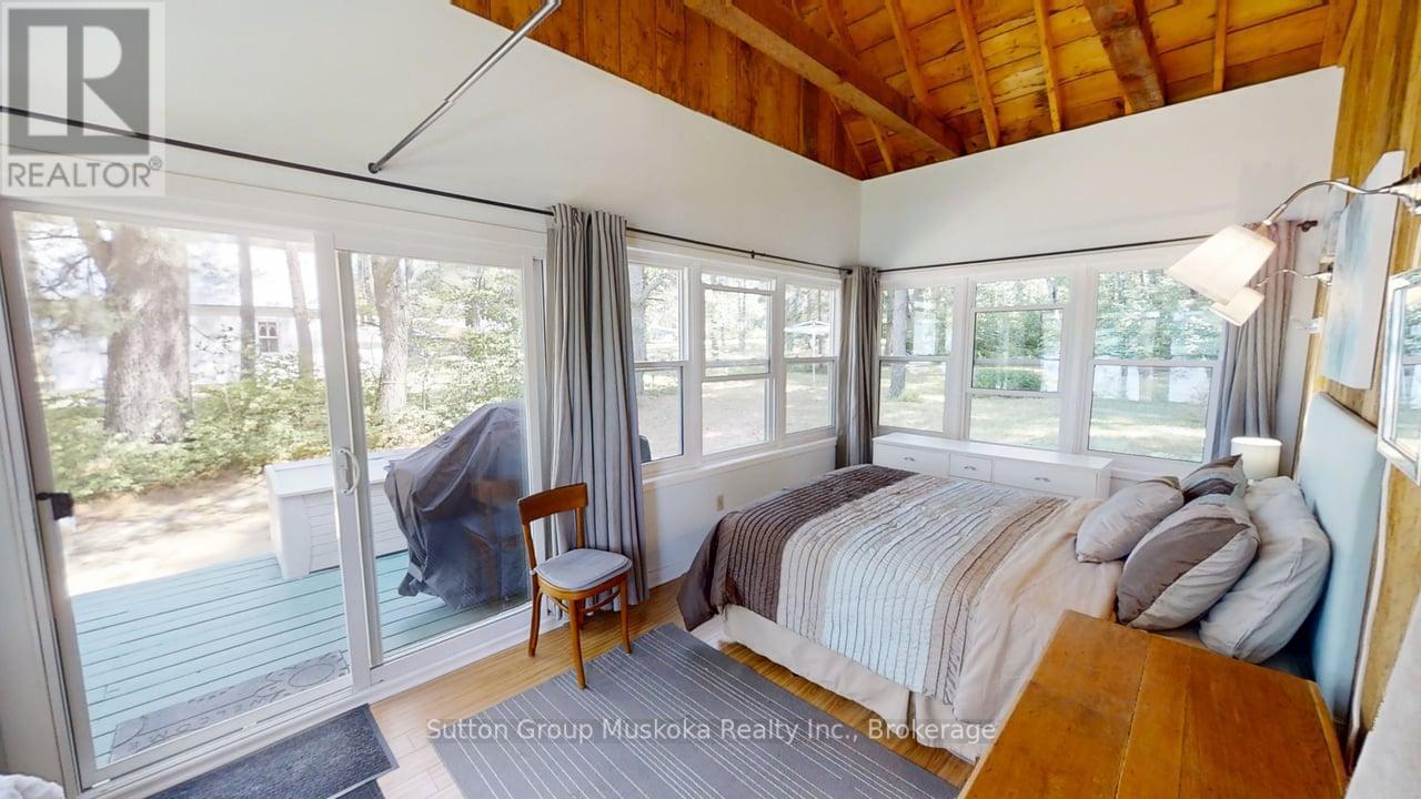 1060 - 6 Seabreeze Road, Lake Of Bays, Ontario  P0A 1H0 - Photo 16 - X12293118